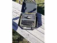 Old typewriter Hebros 1300