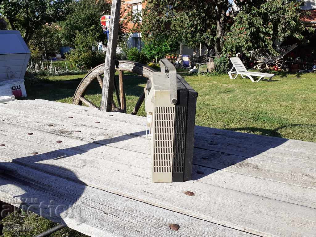 Old Tape Recorder with price 22.00 BGN | € 11.25 Old Tape Recorder with price 22.00 BGN | € 11.25