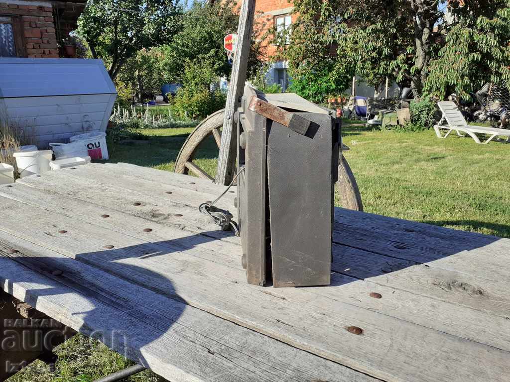 Old Tape Recorder Unitra with price 27.00 BGN | € 13.80 Old Tape Recorder Unitra with price 27.00 BGN | € 13.80