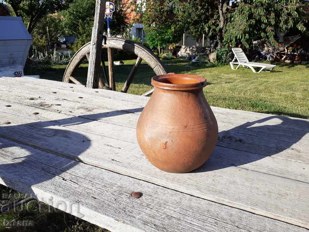 Antique ceramic pot with price 28.00 BGN | € 14.32 Antique ceramic pot with price 28.00 BGN | € 14.32