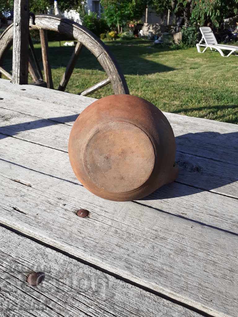 Antique ceramic pot - 6 Antique ceramic pot - 6