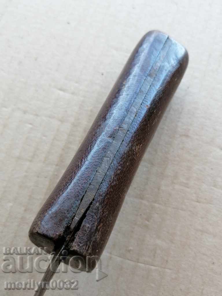 Delivery of An old knife without a cane Delivery of An old knife without a cane