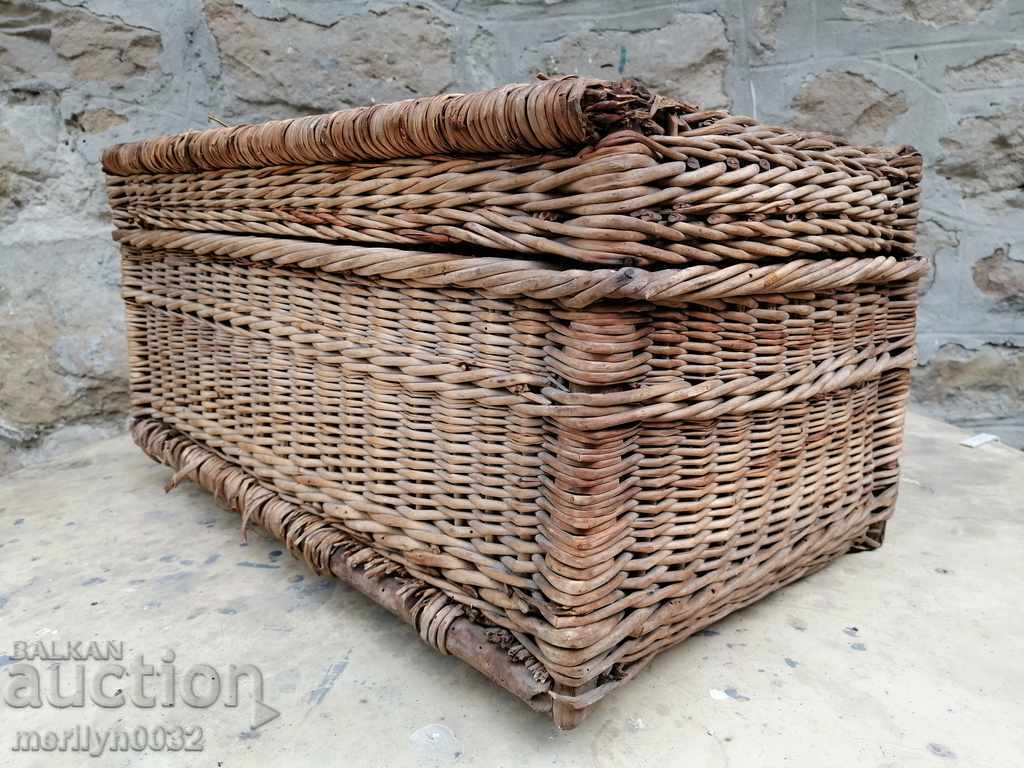 Wicker trunk, wicker basket, panner box basket - 5 Wicker trunk, wicker basket, panner box basket - 5
