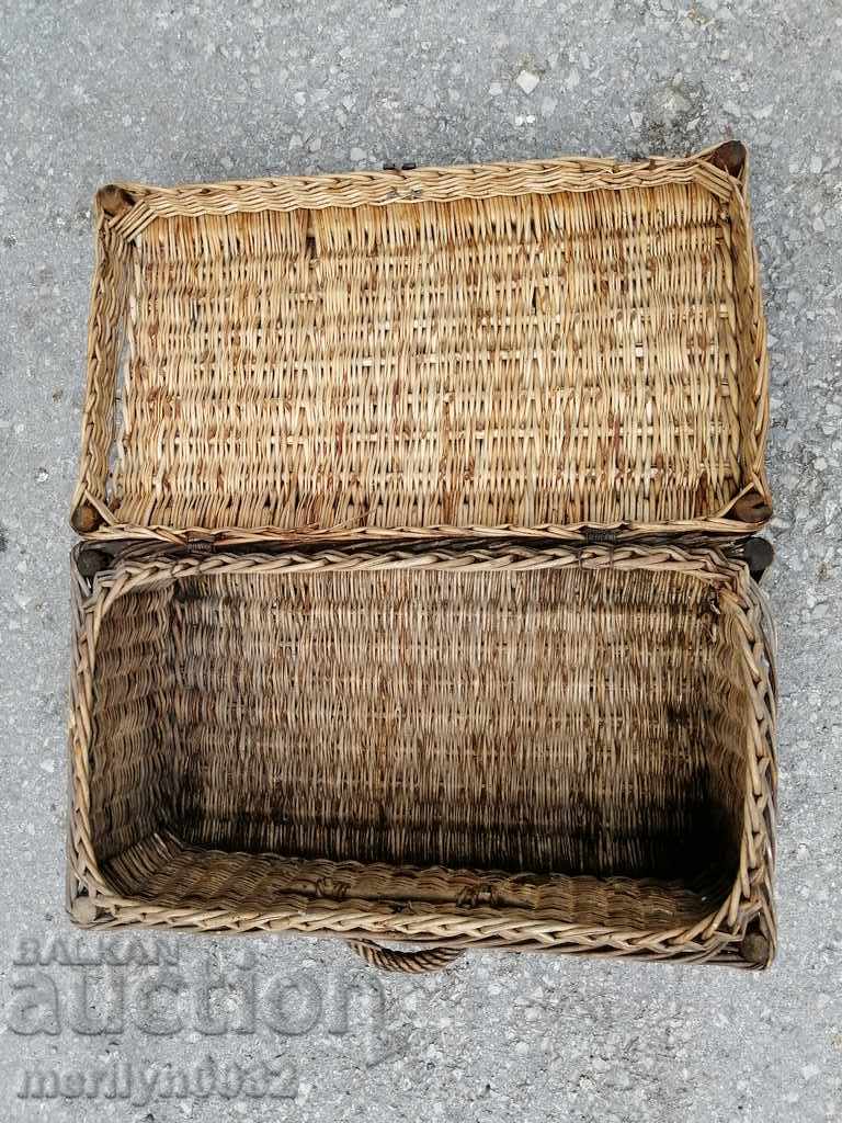 Wicker trunk, wicker basket, panner box basket - 6 Wicker trunk, wicker basket, panner box basket - 6