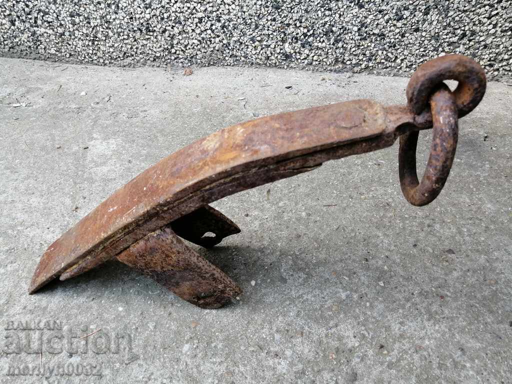 Auction Hand forged wagon brake, wrought iron Auction Hand forged wagon brake, wrought iron