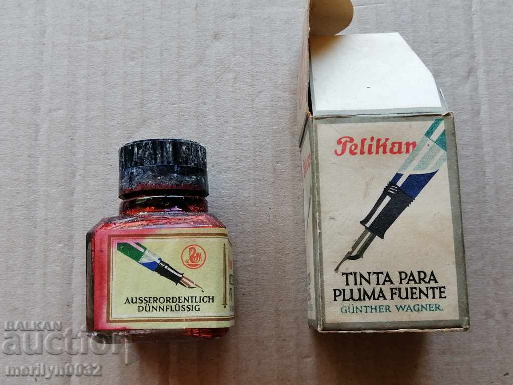 Pelican ink bottle Günther Wagner with price 58.00 BGN | € 29.65 Pelican ink bottle Günther Wagner with price 58.00 BGN | € 29.65