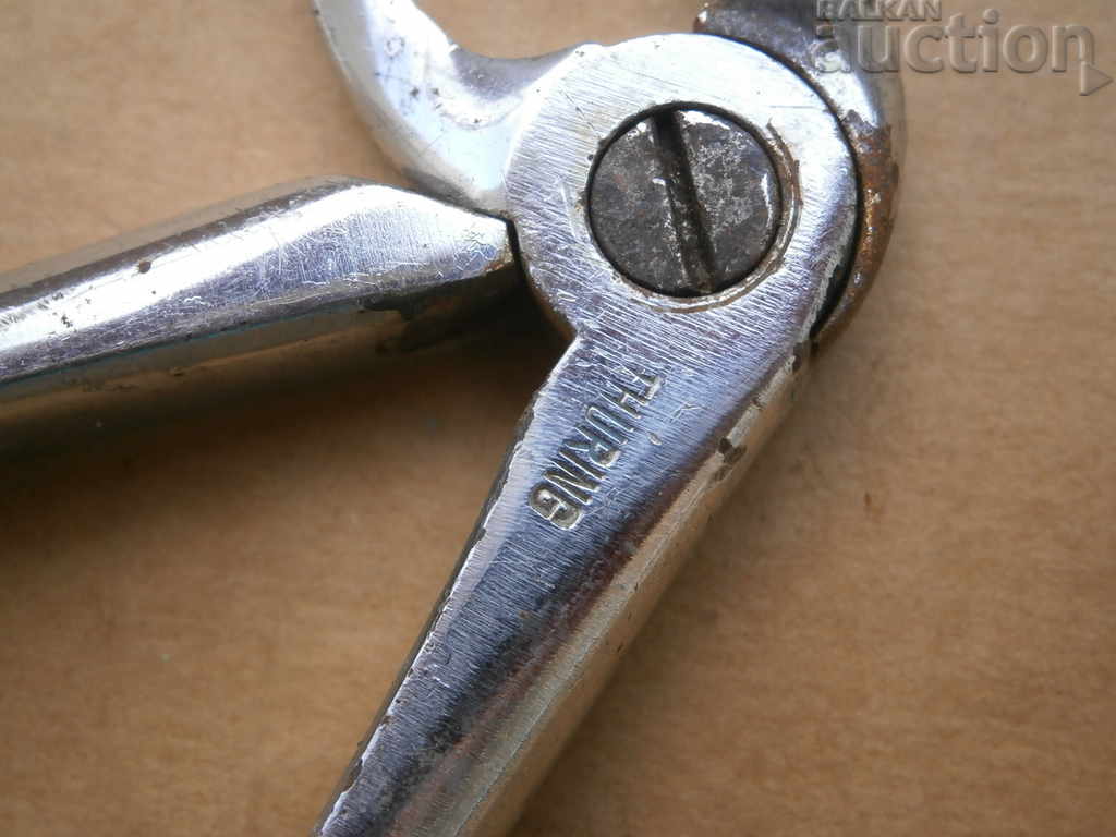 Delivery of antique dental pliers