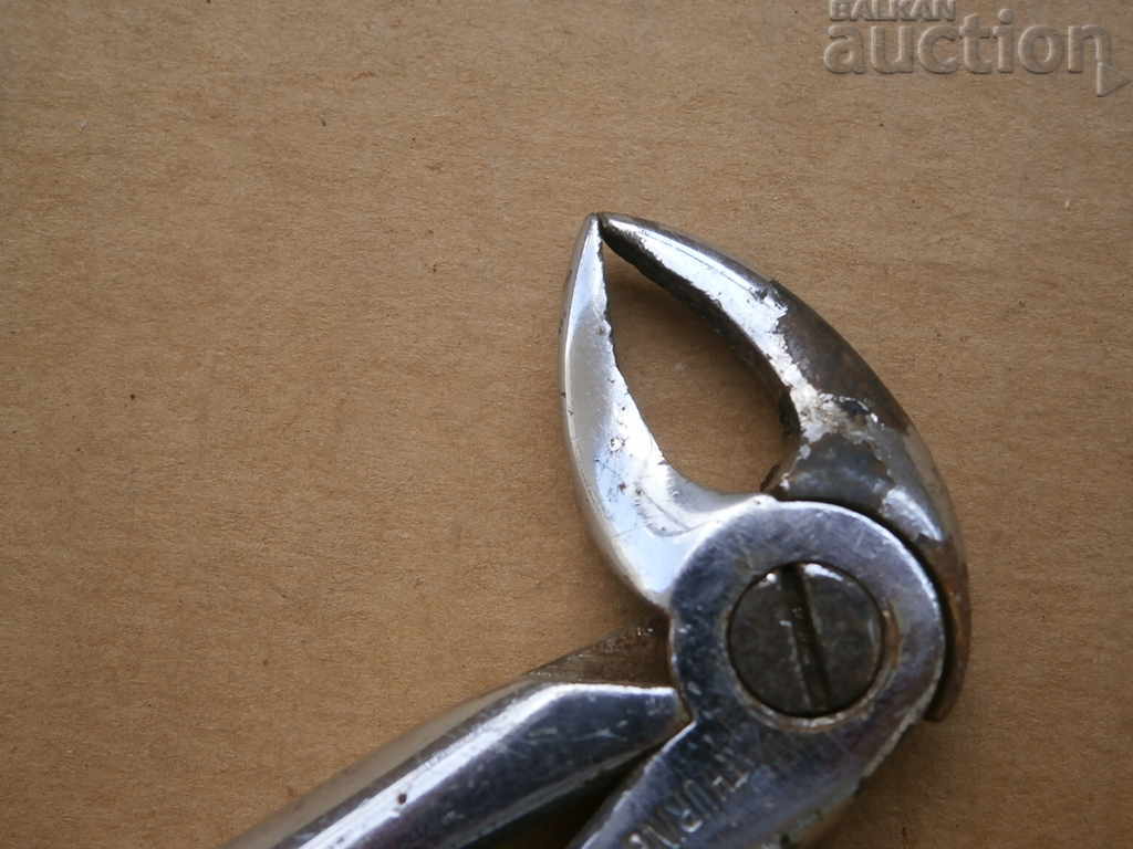 antique dental pliers - 5