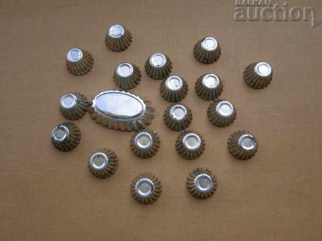 Delivery of molds for sweets soc Delivery of molds for sweets soc