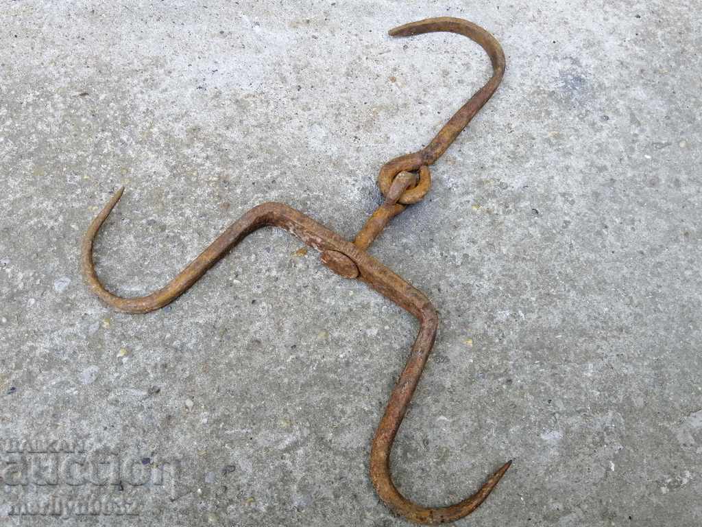 Auction  Forged buttock, hook, wrought iron