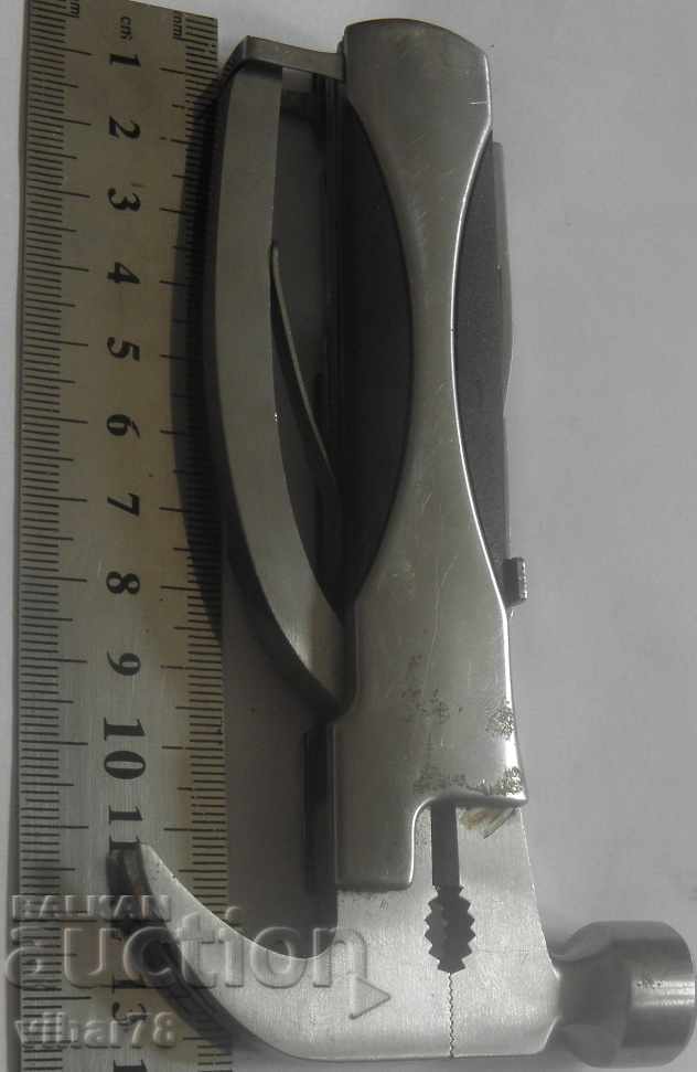 Delivery of leg-hammer-pliers Delivery of leg-hammer-pliers