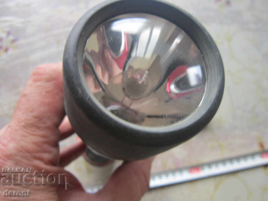 Army police flashlight Xenon flashlight with price 10.00 BGN | € 5.11 Army police flashlight Xenon flashlight with price 10.00 BGN | € 5.11