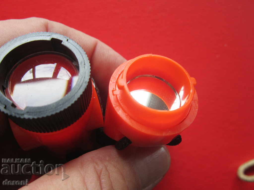 Delivery of Combined flashlight flashlight compass whistle 6 in 1 Delivery of Combined flashlight flashlight compass whistle 6 in 1