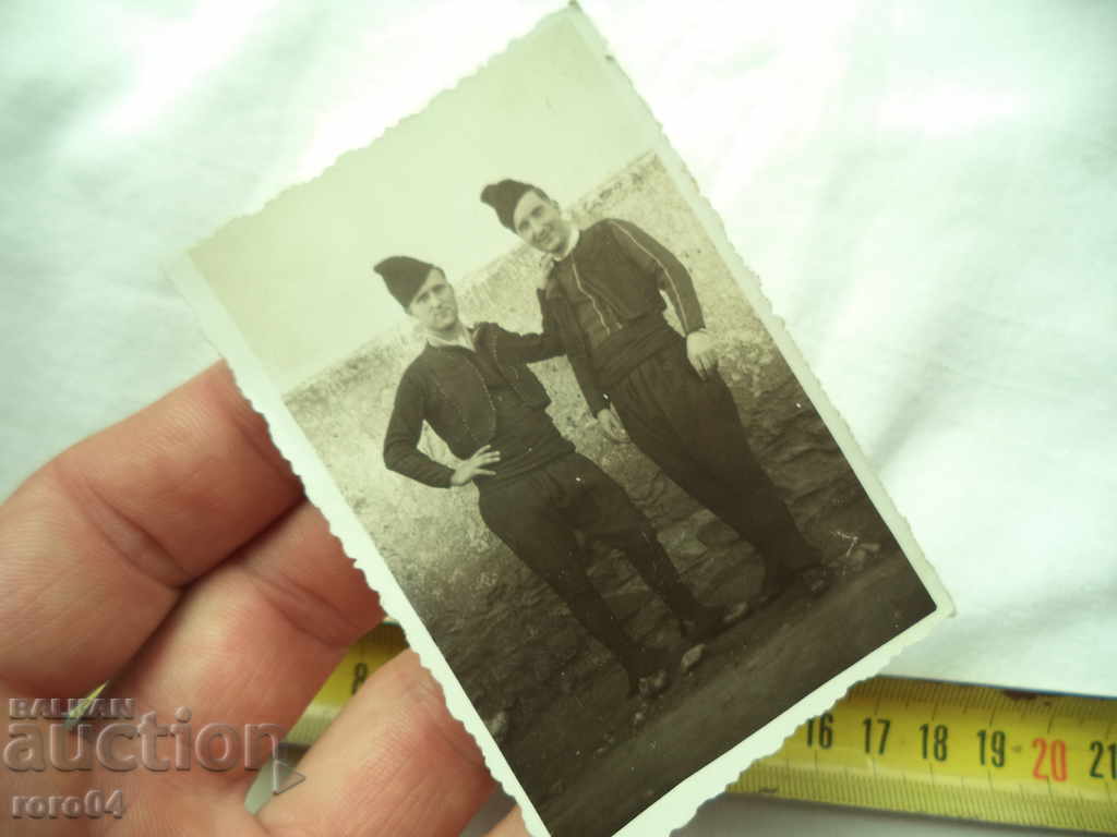 Delivery of MEN'S COSTUME - VILLAGE OF KONSTANTINOVO - VARNA Delivery of MEN'S COSTUME - VILLAGE OF KONSTANTINOVO - VARNA