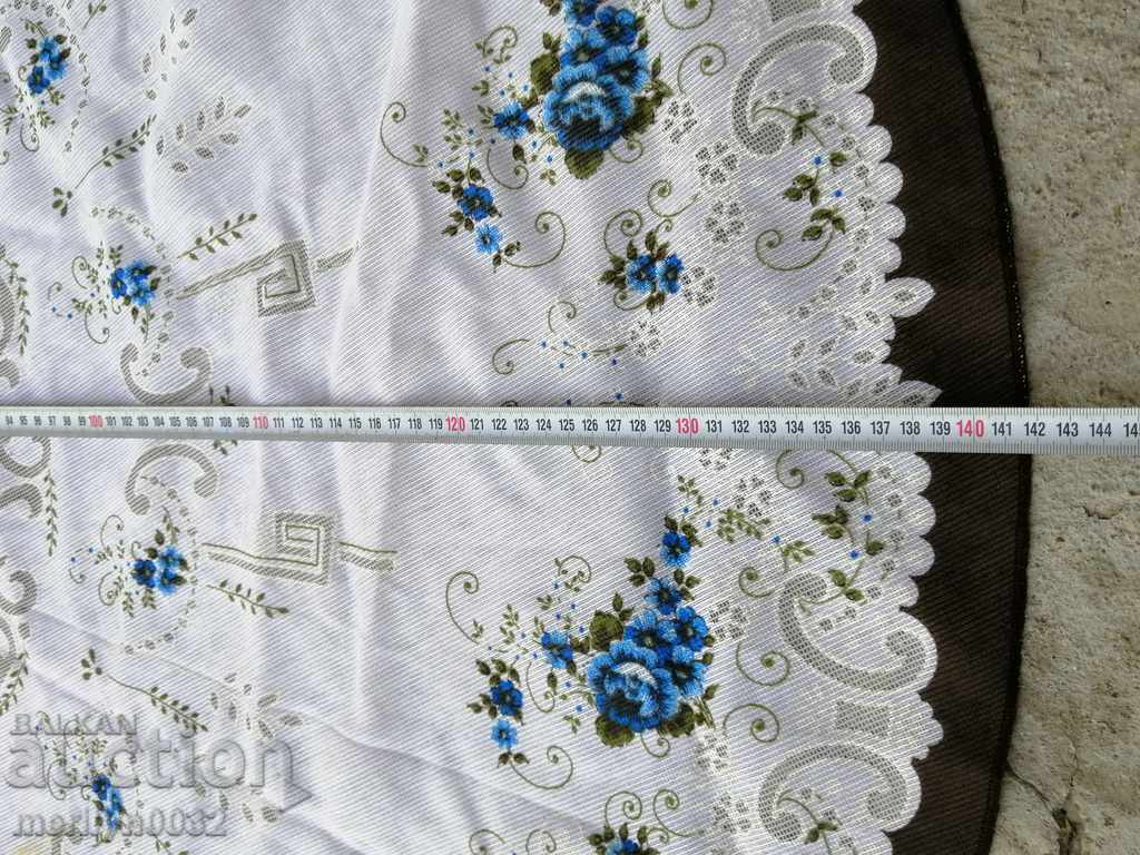 Old tablecloth, doily, checkered, towel - 5