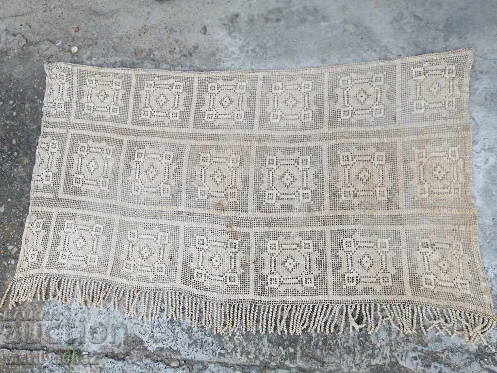 Delivery of Vintage coverlet bedspread sofa throw colorful rug Delivery of Vintage coverlet bedspread sofa throw colorful rug