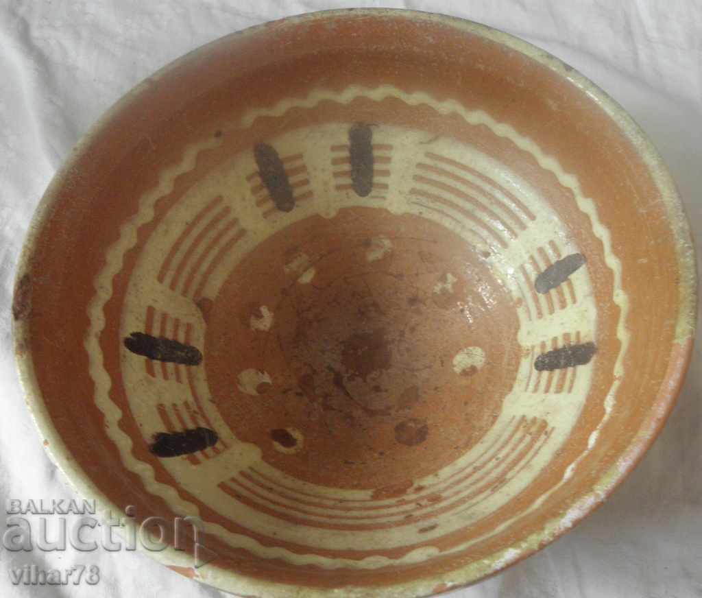 OLD LARGE CERAMIC BOWL-PLATE-BOWL - 7 OLD LARGE CERAMIC BOWL-PLATE-BOWL - 7