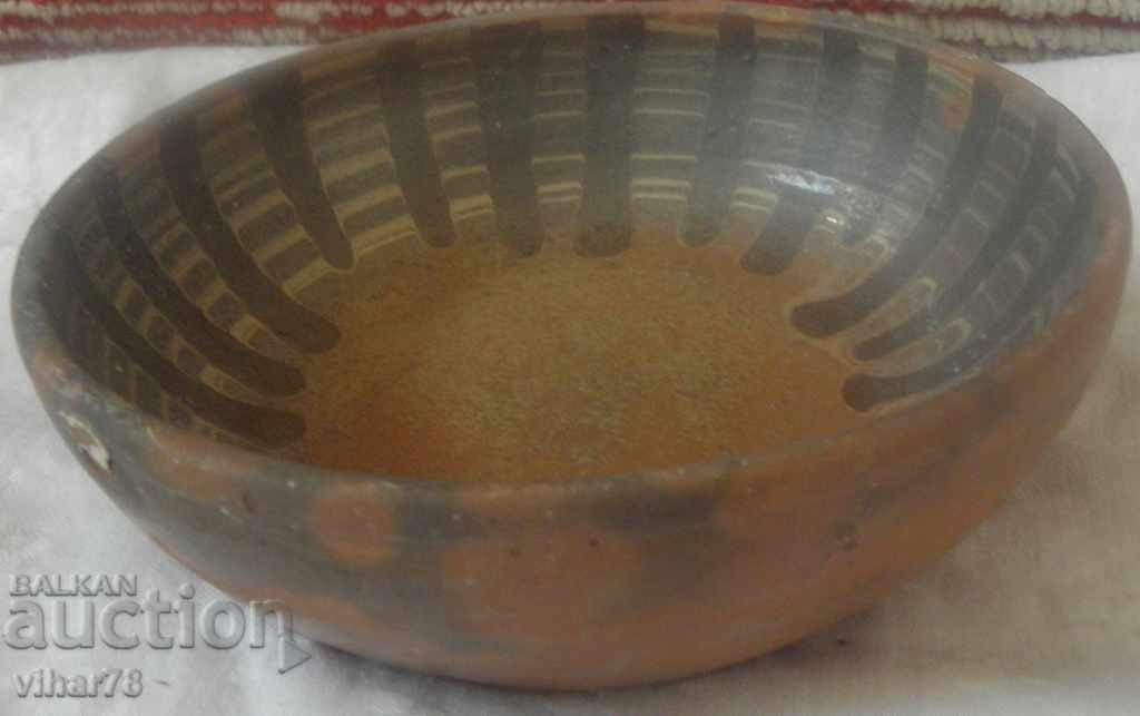 OLD CERAMIC BOWL-PLATE-BOWL with price 24.99 BGN | € 12.78 OLD CERAMIC BOWL-PLATE-BOWL with price 24.99 BGN | € 12.78