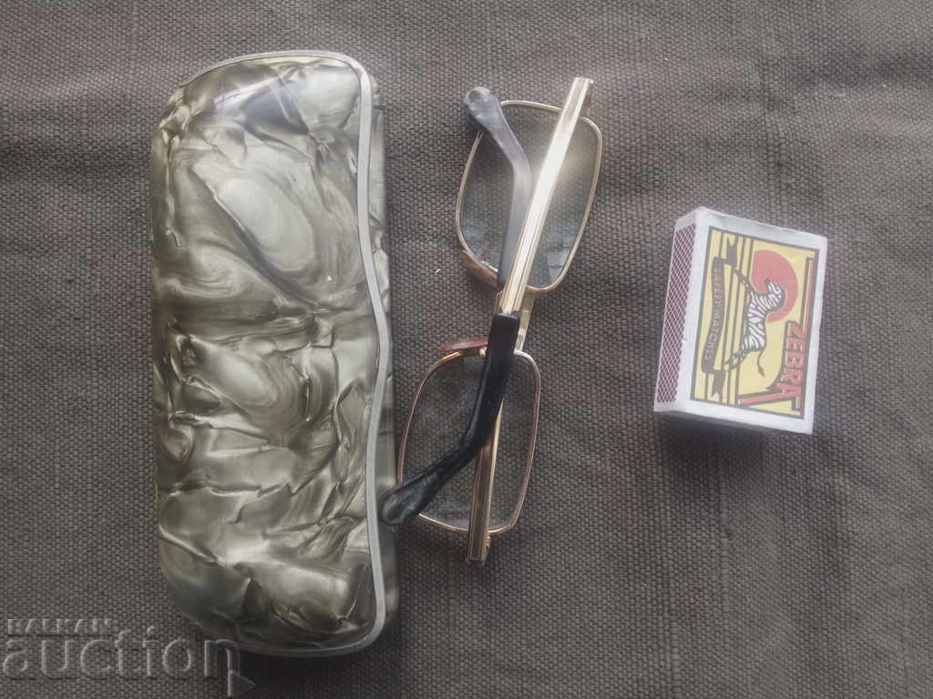 pahare aurite cu cutie - 5 pahare aurite cu cutie - 5