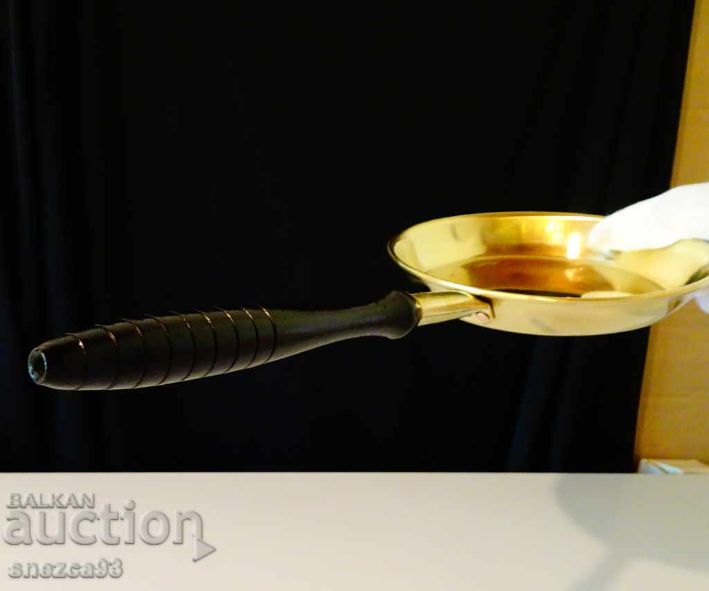 German bronze pancake pan - 5 German bronze pancake pan - 5