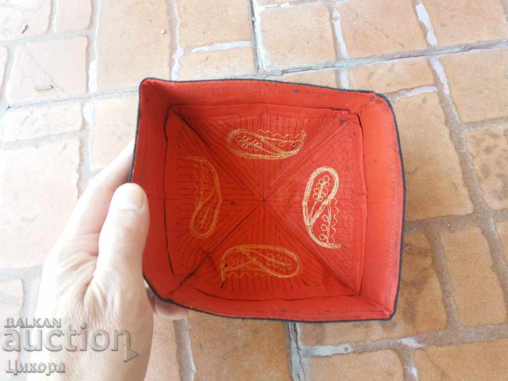 Auction TUBETIKA Auction TUBETIKA