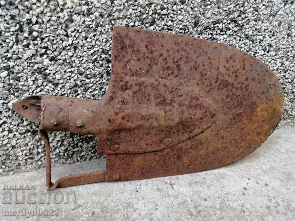 Old forged shovel tool white lezgar with price 36.00 BGN | € 18.41 Old forged shovel tool white lezgar with price 36.00 BGN | € 18.41