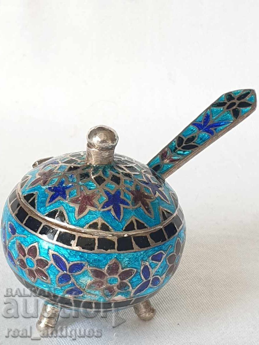 Ασημένιο σμάλτο μπολ μπαχαρικών με τιμή 99.00 BGN | € 50.62 Ασημένιο σμάλτο μπολ μπαχαρικών με τιμή 99.00 BGN | € 50.62