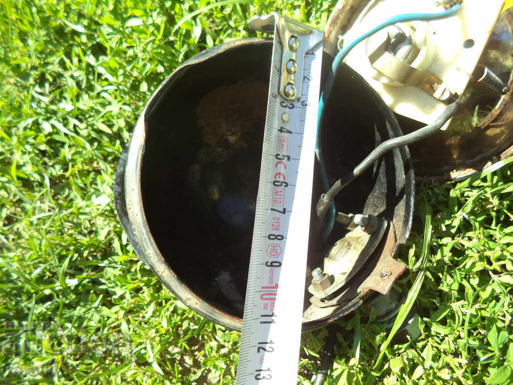 A PAIR OF OLD BULGARIAN HEADLIGHTS - 5 A PAIR OF OLD BULGARIAN HEADLIGHTS - 5