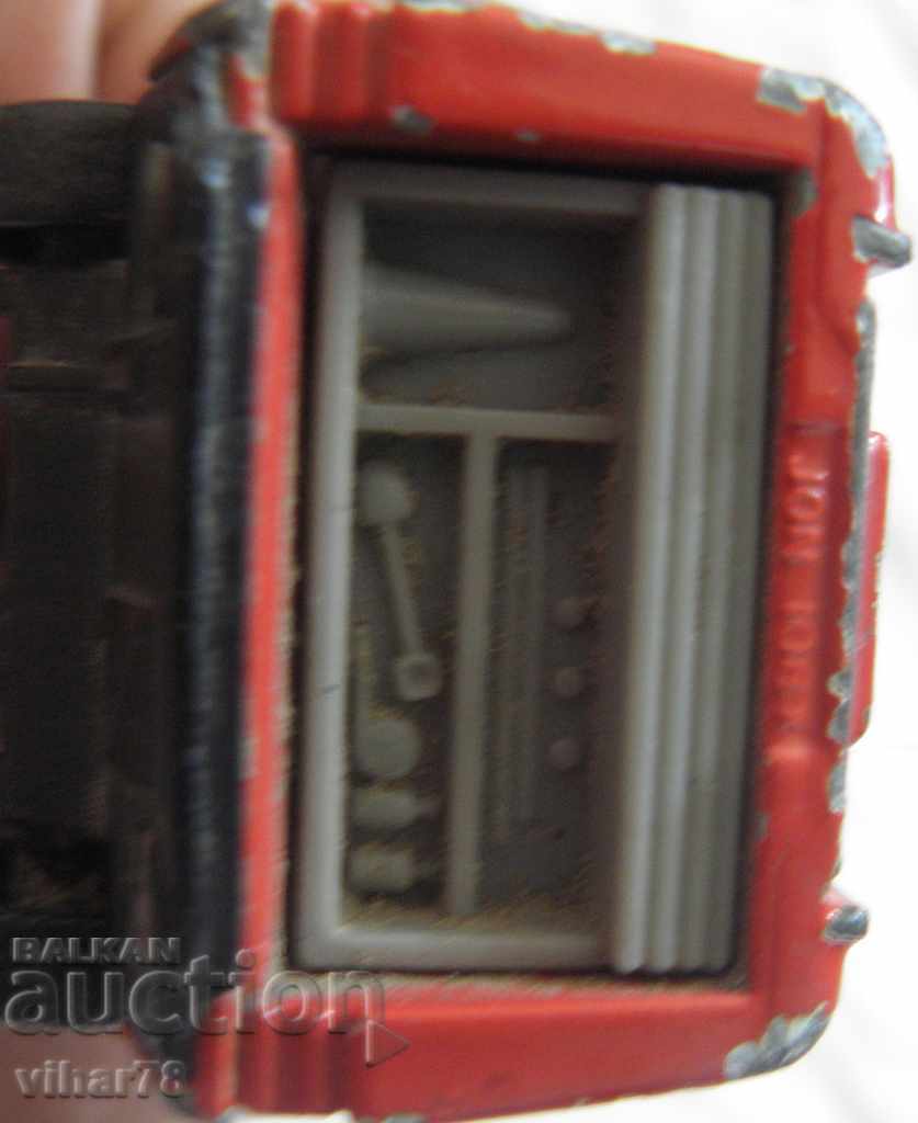 Delivery of Metal stroller Delivery of Metal stroller