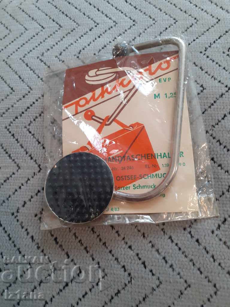 Old handbag hanger with price 11.00 BGN | € 5.62 Old handbag hanger with price 11.00 BGN | € 5.62