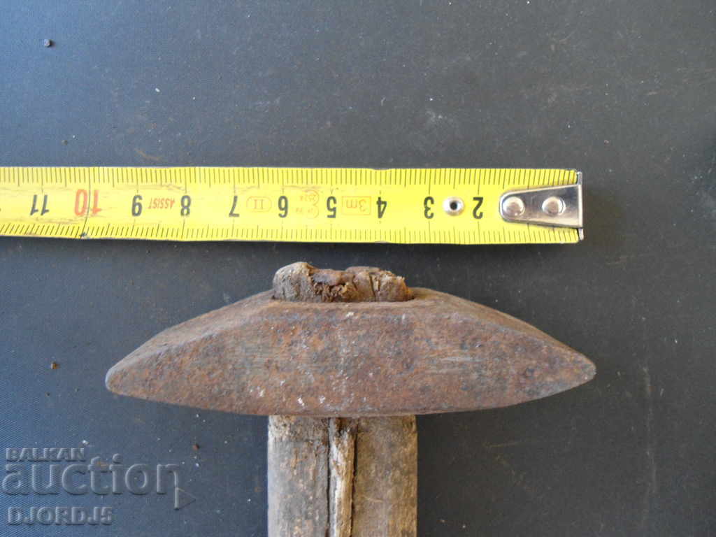 An old hammer with price 3.00 BGN | € 1.53
