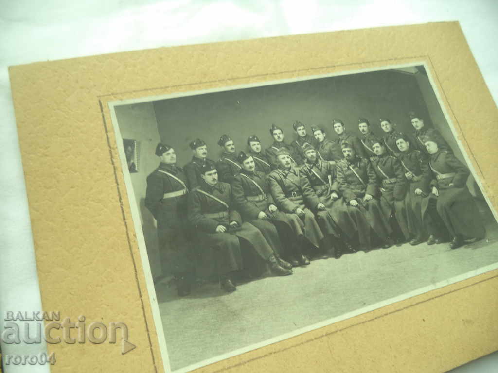 Licitație FOTOGRAFIE MILITARĂ Licitație FOTOGRAFIE MILITARĂ