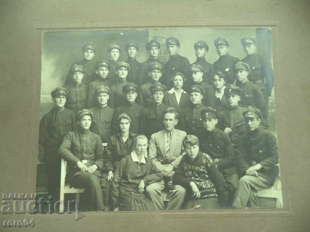 FOTO A. MITOV - SAMOKOV - GYMNASIUM K. FOTINOV