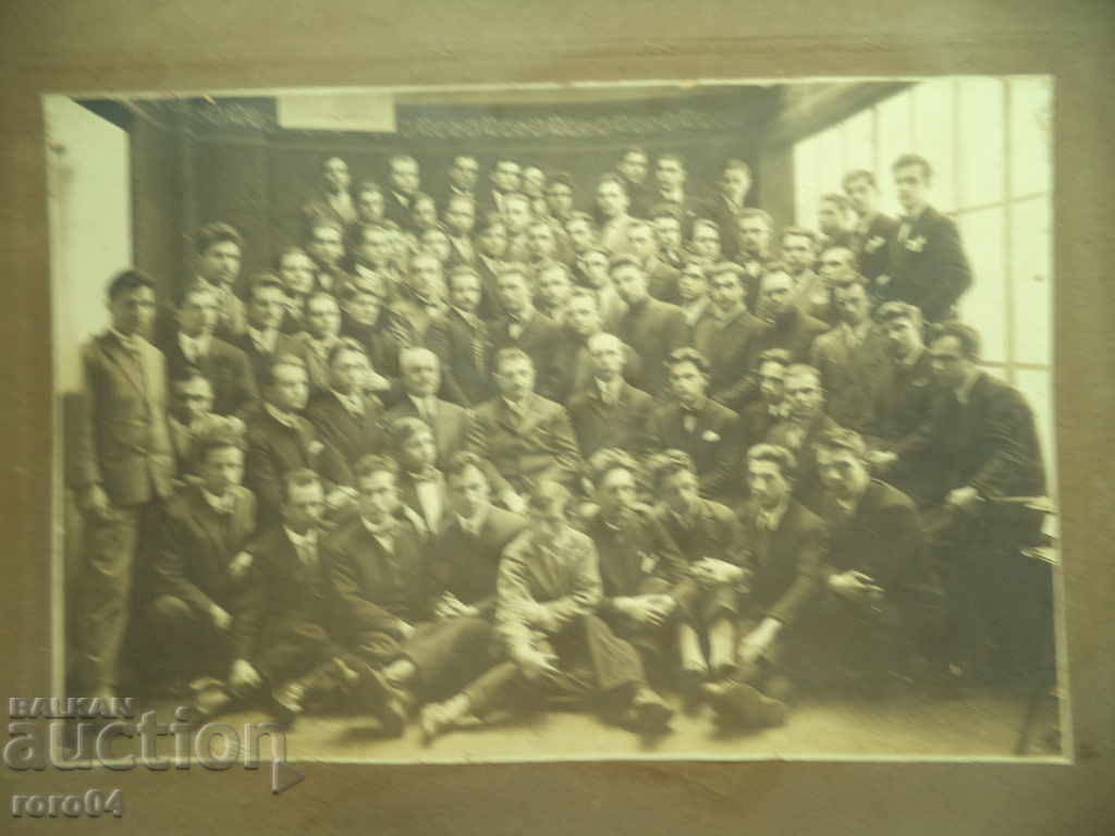 BIG OLD PHOTOGRAPHY - 5 BIG OLD PHOTOGRAPHY - 5