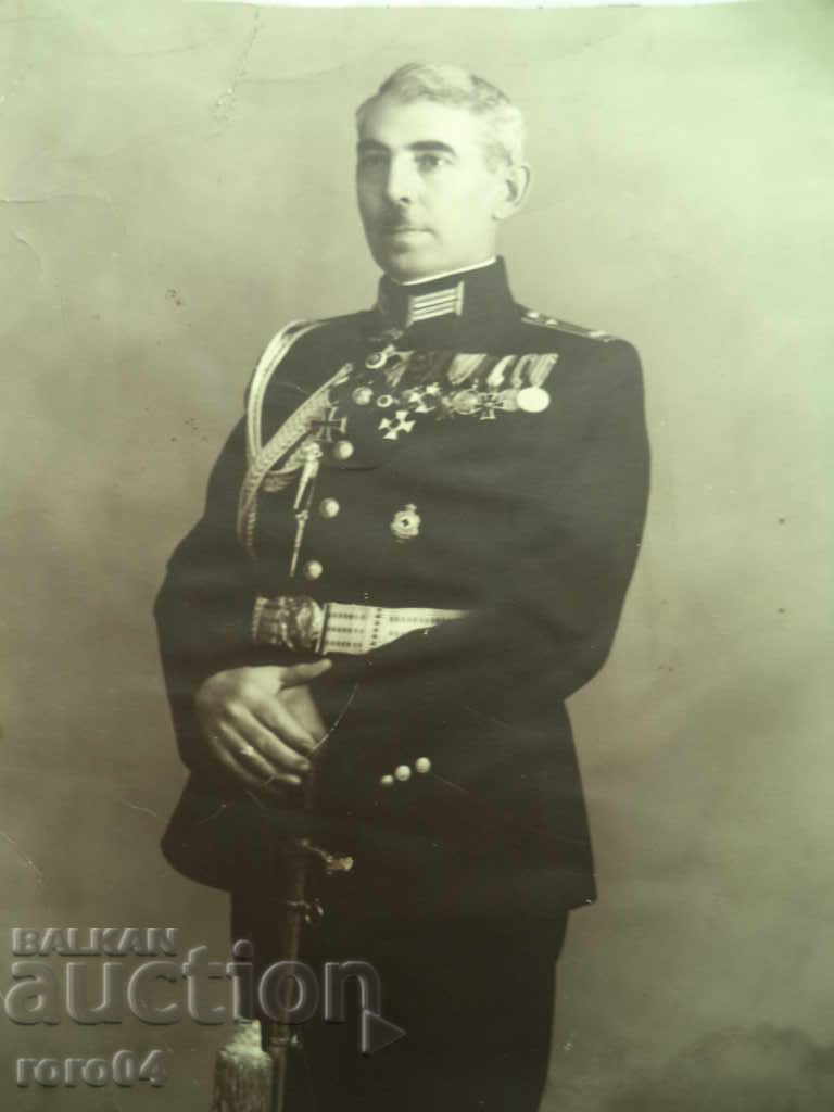 Delivery of ROYAL OFFICER - DOCTOR
