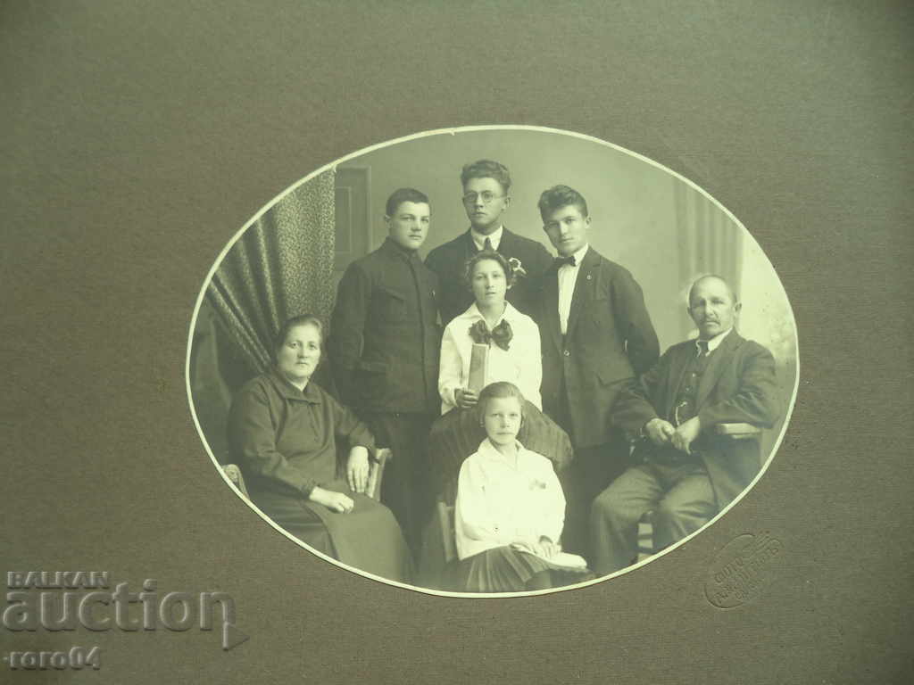 AMGEL x. MYTHS - SAMOKOV - 6 AMGEL x. MYTHS - SAMOKOV - 6