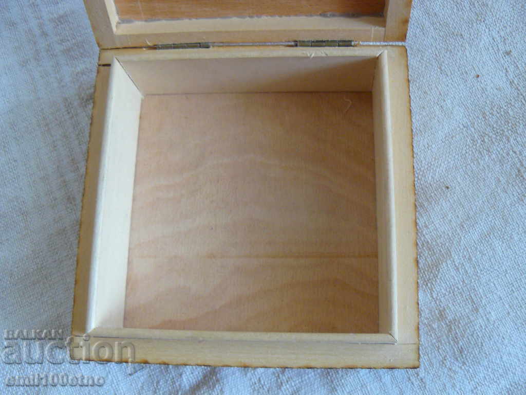 Pyrographed wooden box TPK Native art Oreshak - 5 Pyrographed wooden box TPK Native art Oreshak - 5