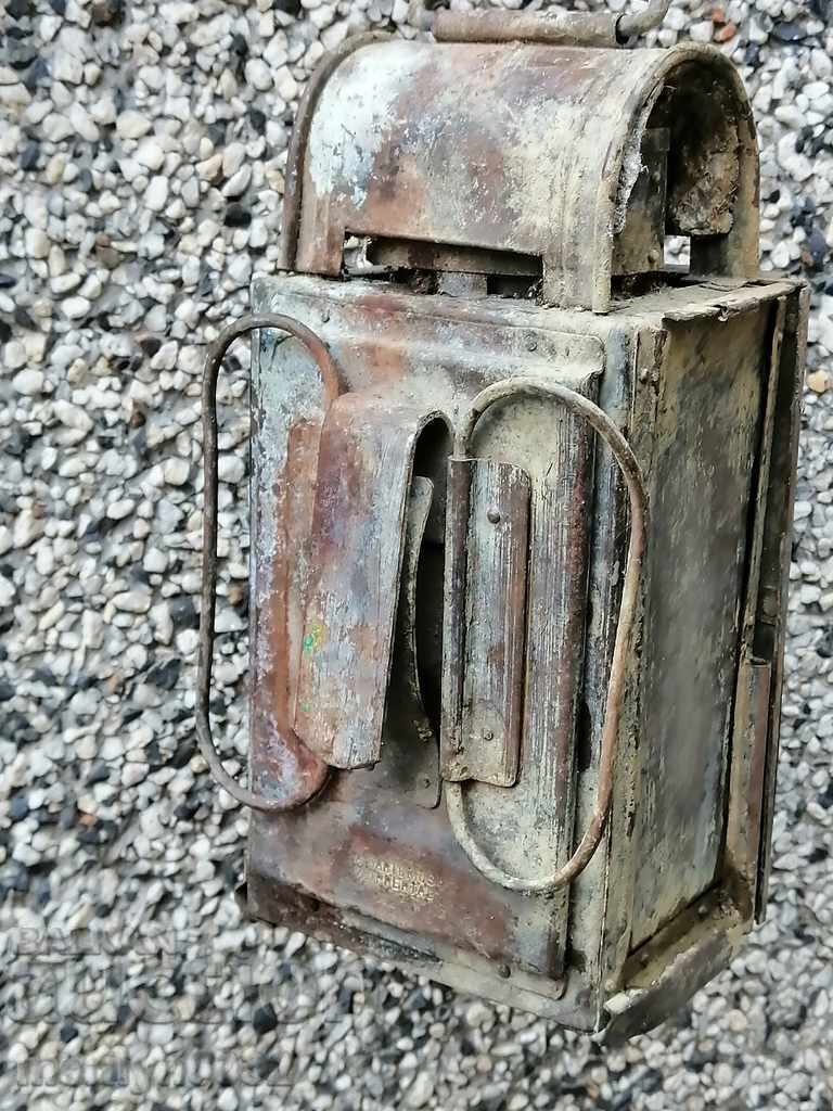 Old army hand-portable brass lantern, lamp with price 89.00 BGN | € 45.50 Old army hand-portable brass lantern, lamp with price 89.00 BGN | € 45.50
