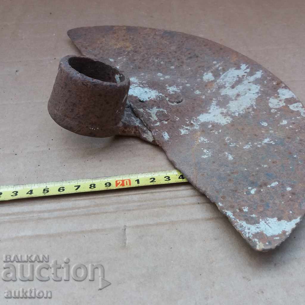 OLD SOLID FORGED RENAISSANCE HOE - HUGE - 5 OLD SOLID FORGED RENAISSANCE HOE - HUGE - 5