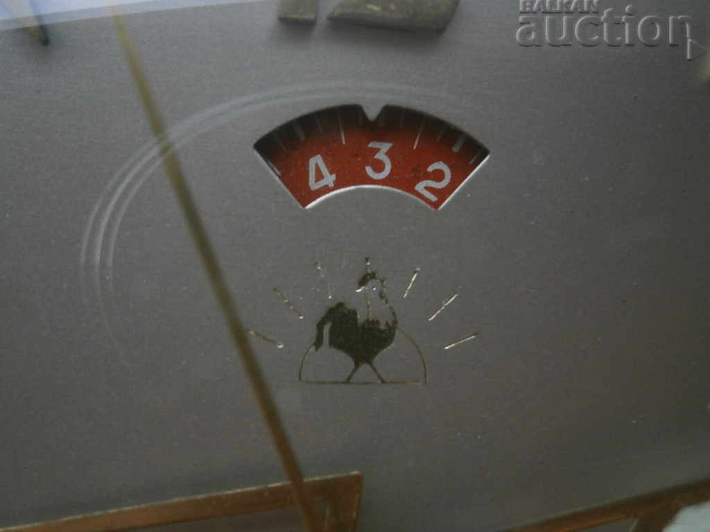 Delivery of working alarm clock 70s MADE IN CHINA vintage retro Delivery of working alarm clock 70s MADE IN CHINA vintage retro