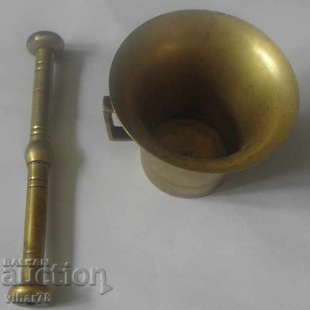 Old bronze mortar with price 39.99 BGN | € 20.45 Old bronze mortar with price 39.99 BGN | € 20.45