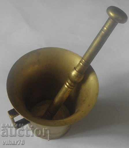 Auction Old bronze mortar Auction Old bronze mortar