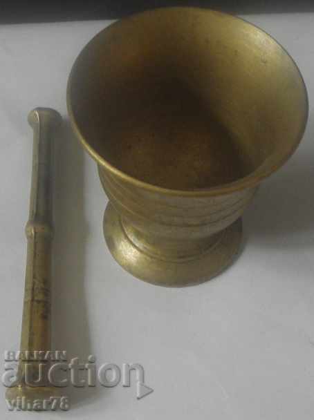 Old bronze mortar with price 39.99 BGN | € 20.45 Old bronze mortar with price 39.99 BGN | € 20.45