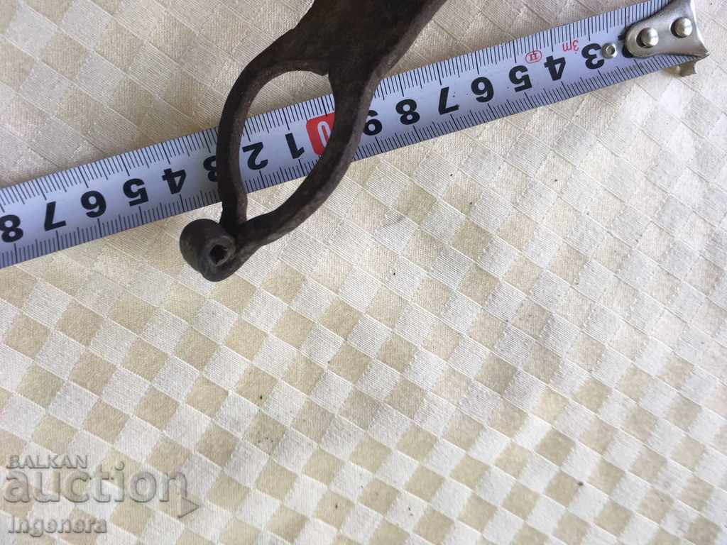 GATE LATCH OLD WROUGHT IRON IN TWO PARTS with price 18.00 BGN | € 9.20 GATE LATCH OLD WROUGHT IRON IN TWO PARTS with price 18.00 BGN | € 9.20