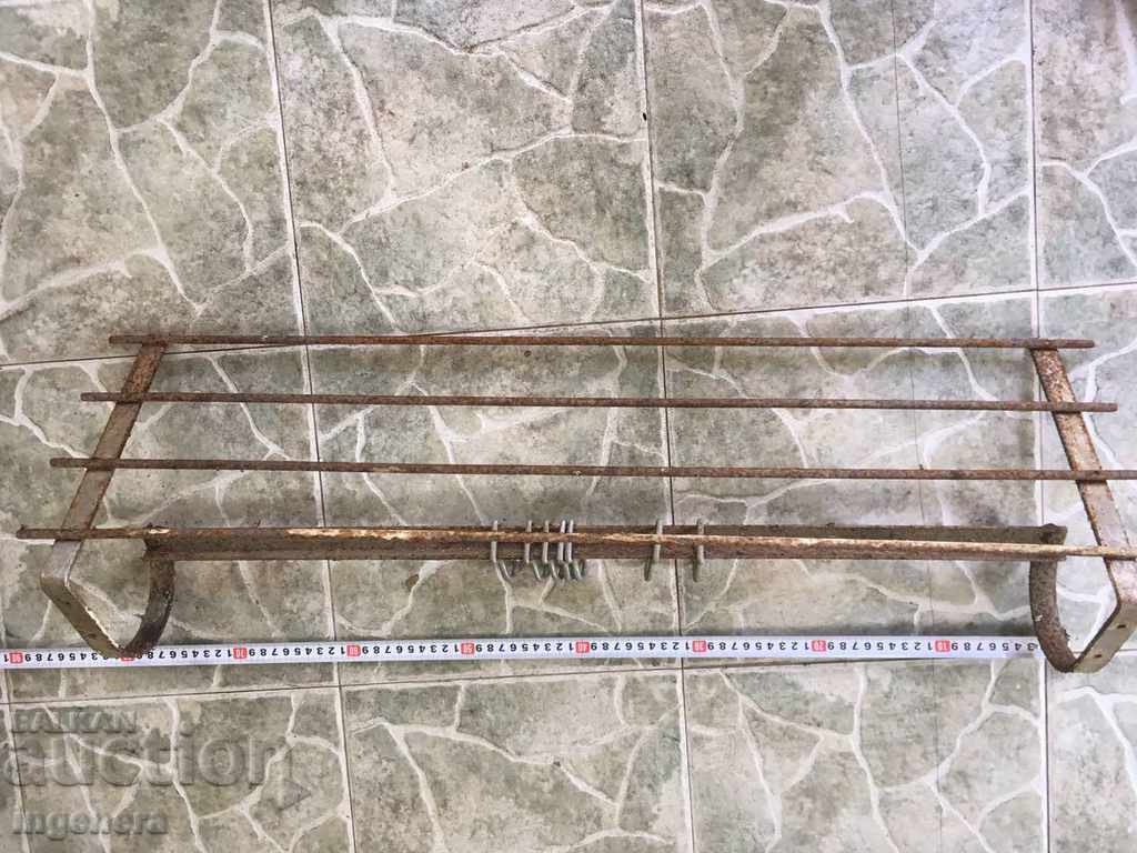 CUIER RUSTIC DIN METAL PENTRU CASĂ DE ȚARĂ cu preț € 7.80 | 15.26 BGN