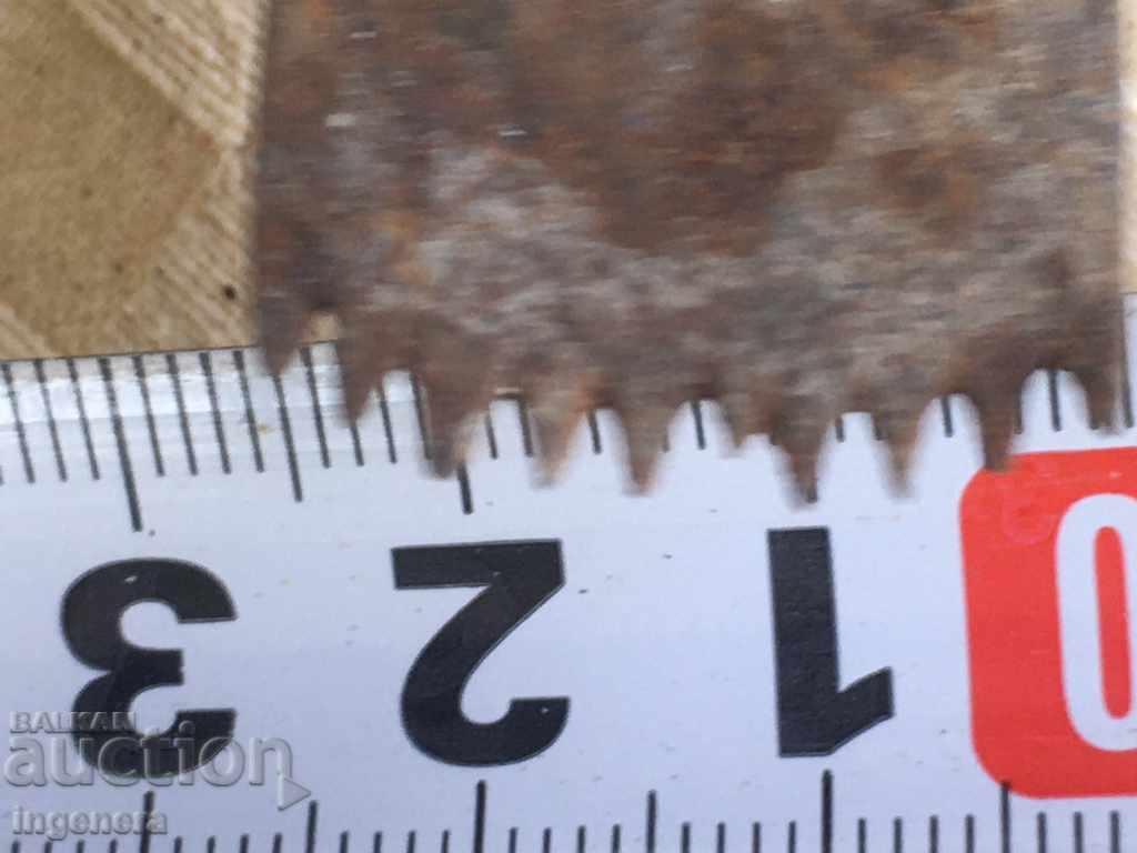 OLD TOOL OF STAND METAL - 6