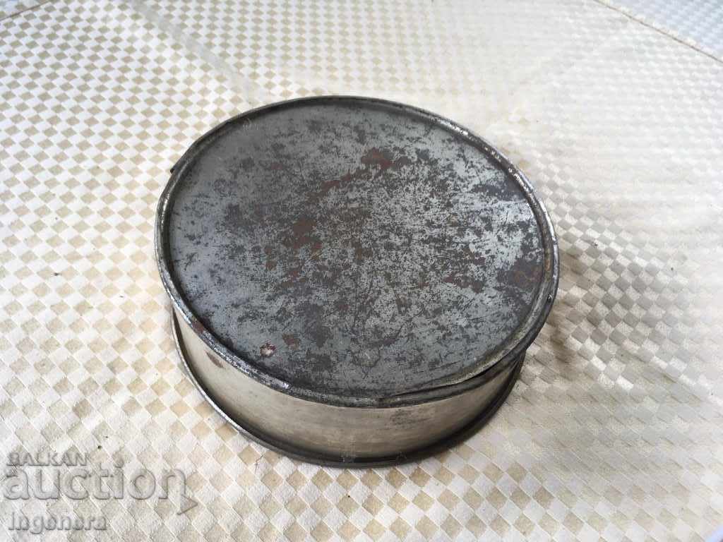 Livrarea FORMĂ COPT PRĂJITURĂ CHEC METAL STEA