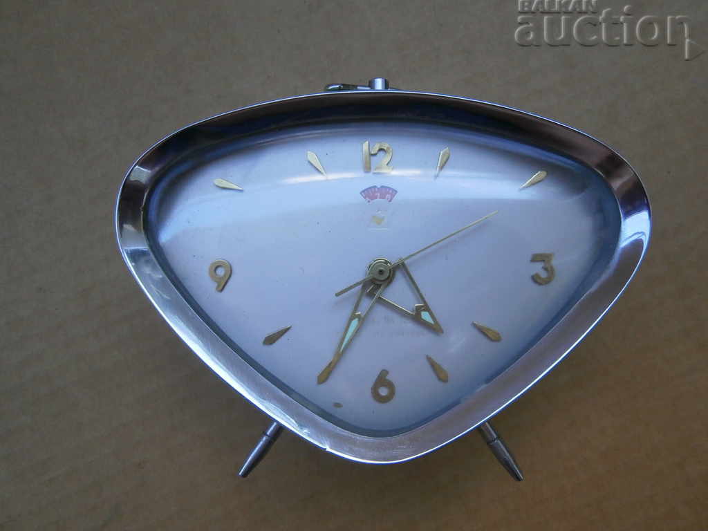 Аукцион работещ будилник 70 те MADE IN CHINA винтидж ретро Аукцион работещ будилник 70 те MADE IN CHINA винтидж ретро