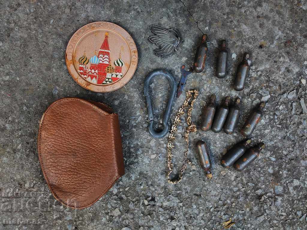 Lot of old items with price 12.00 BGN | € 6.14 Lot of old items with price 12.00 BGN | € 6.14