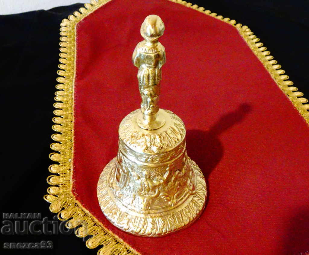 Delivery of Hunting bronze bell with a hunter and dog figure